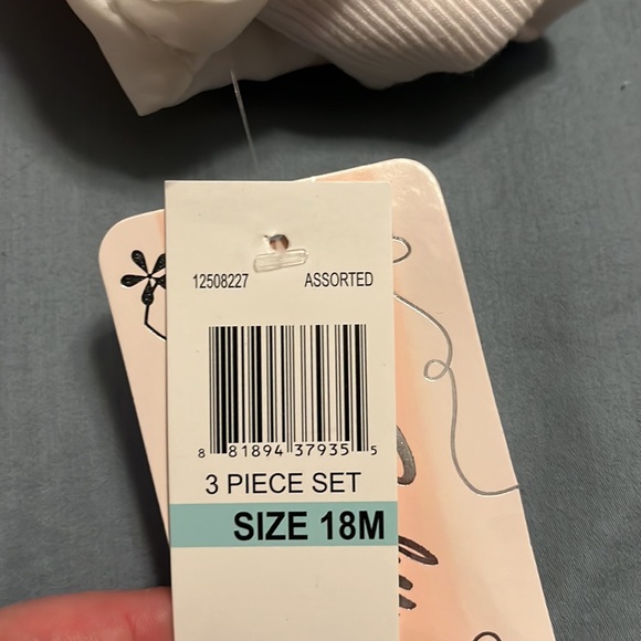 3 pc toddler girl ballerina set w/ puffer coat, fancy top, and embroidered pants - Picture 9 of 9